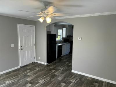 Photo 3 of 11 of home located at 10201 W Beaver St #265 Jacksonville, FL 32220
