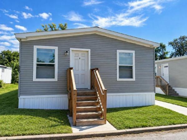 Photo 1 of 2 of home located at 868 E Commerce St Lot 117 Bridgeton, NJ 08302