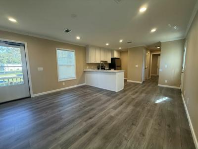 Photo 4 of 13 of home located at 10201 W Beaver St #128 Jacksonville, FL 32220