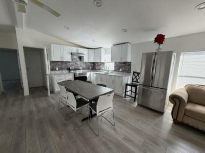 Photo 3 of 8 of home located at 430 S.w. 135th Terrace Davie, FL 33325