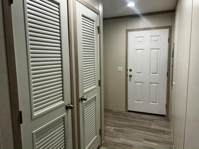 Photo 3 of 8 of home located at 3731 S. Glenstone Ave., #220 Springfield, MO 65804