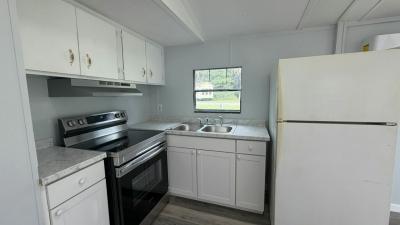 Photo 3 of 7 of home located at 11240 N Northwood Dr. #154 Inglis, FL 34449