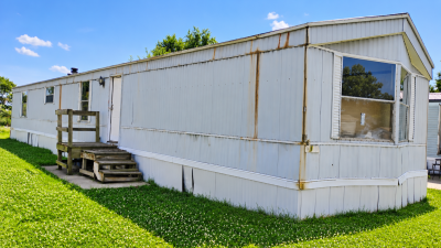 Mobile Home at 4285 North SR 9 Lot 6 Howe, IN 46746