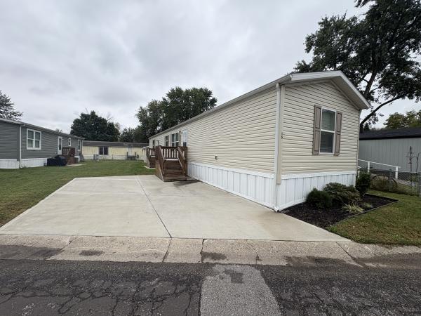 Photo 1 of 2 of home located at 17311 E Us Hwy 40 Independence, MO 64055