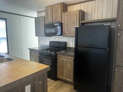 Photo 3 of 8 of home located at 23 Loch Loma Mount Morris, MI 48458