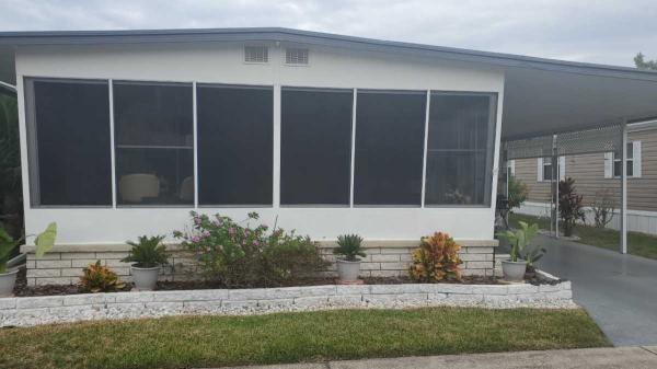 1975 SOUT Mobile Home For Sale
