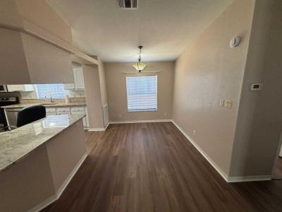 Photo 3 of 8 of home located at 1718 Pass Road Biloxi, MS 39531