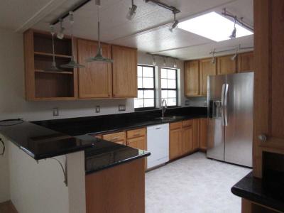 Photo 4 of 25 of home located at 3411 S. Camino Seco # 325 Tucson, AZ 85730