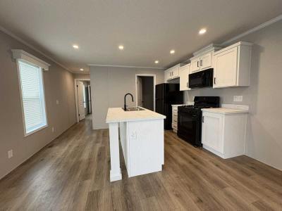 Photo 2 of 9 of home located at 4333 Parkridge Ave. #7 Pleasant Hill, IA 50327