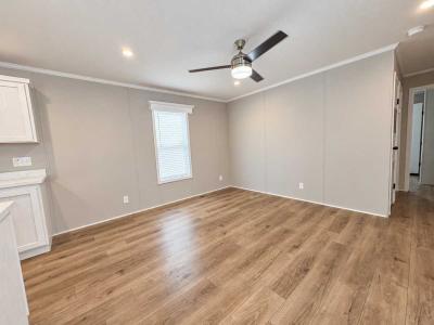 Photo 3 of 9 of home located at 4333 Parkridge Ave. #7 Pleasant Hill, IA 50327