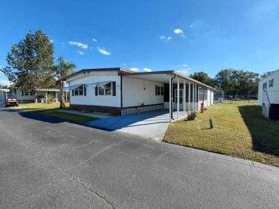Photo 2 of 11 of home located at 1434 Colt Ln Lakeland, FL 33815