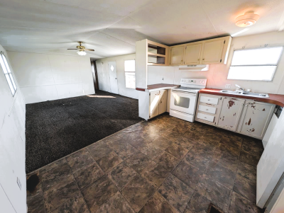 Photo 3 of 8 of home located at 106 Bird Dog Lane Lot 185 Dudley, NC 28333