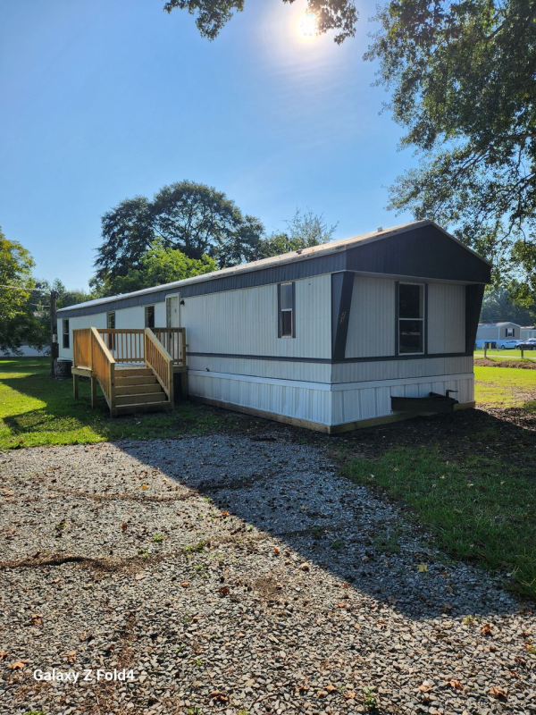 1999 Akse Manufactured Home