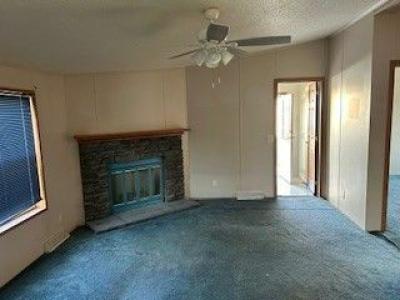 Photo 5 of 14 of home located at 948 Tanner Landing Monroe, MI 48161