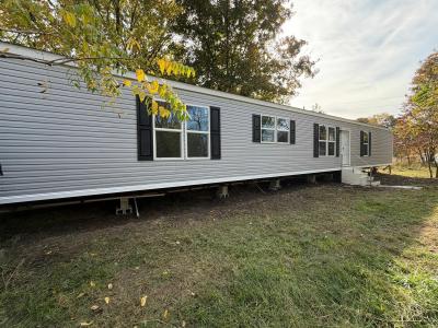 Photo 2 of 31 of home located at 44 Indiana 61 Winslow, IN 47598