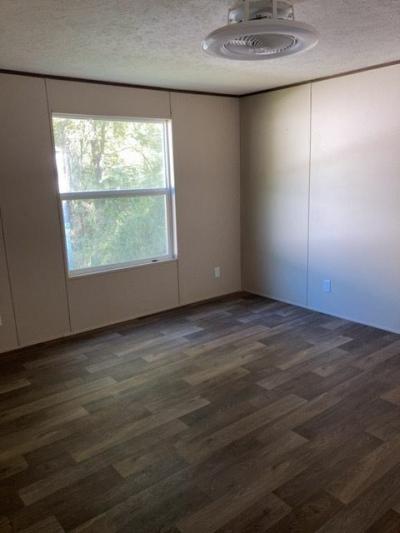 Photo 3 of 8 of home located at 802 Early Forest Circle Sandston, VA 23150