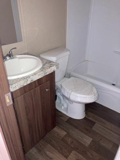 Photo 4 of 8 of home located at 802 Early Forest Circle Sandston, VA 23150