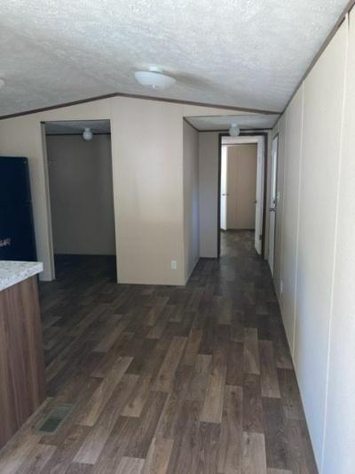 Photo 5 of 8 of home located at 802 Early Forest Circle Sandston, VA 23150