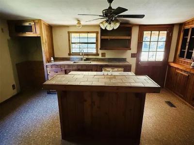 Photo 4 of 12 of home located at 9690 Southeast 38 Court Belleview, FL 34420
