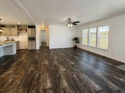 Photo 3 of 20 of home located at 8 Camino Privado Los Lunas, NM 87031
