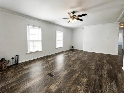 Photo 5 of 20 of home located at 8 Camino Privado Los Lunas, NM 87031