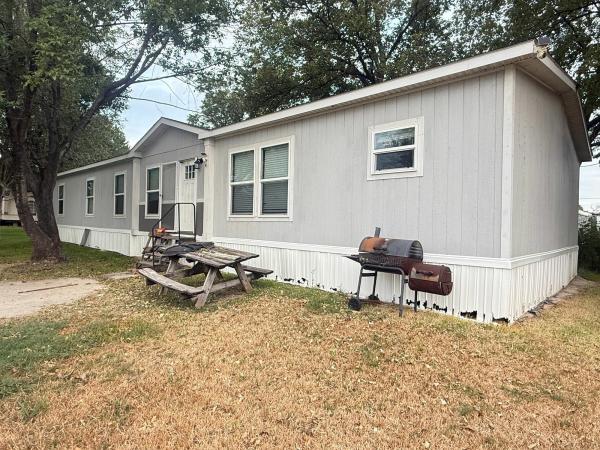 Photo 1 of 1 of home located at 13423 Chrisman Road Houston, TX 77039