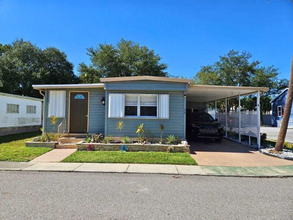 Photo 1 of 2 of home located at 601 Starkey Rd, Lot 79 Largo, FL 33771