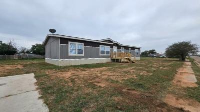 Mobile Home at 3408 E 15th Pl Lubbock, TX 79403