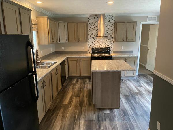 2016 Clayton Homes Inc Mobile Home For Rent
