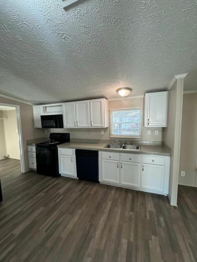 Mobile Home at 500 S Chaffee Rd Lot #104 Jacksonville, FL 32221