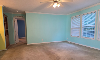 Photo 4 of 24 of home located at 295 Lakeside Crossing Drive Conway, SC 29526