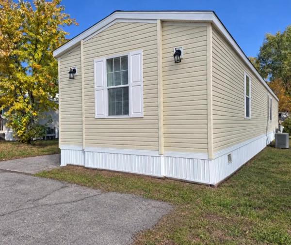 2019 Champion Home Mobile Home For Rent