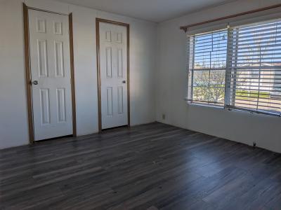 Photo 5 of 5 of home located at 29193 Hazelwood Flat Rock, MI 48134