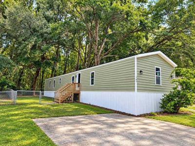 Photo 3 of 4 of home located at 151 Hershey circle Summerville, SC 29483