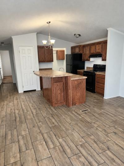 Photo 4 of 10 of home located at 11711 E. 113th Pl. N #21 Owasso, OK 74055