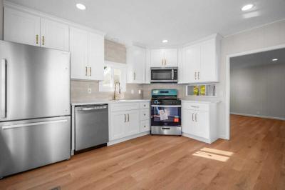 Photo 2 of 14 of home located at 46 Orchard St Unit 1 Newton, NJ 07860