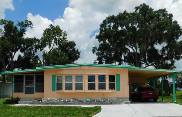 1980 Twin Lakes Homes Mobile Home For Sale