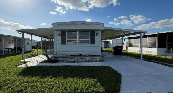 Photo 1 of 2 of home located at 6404 Hawaiian Drive Bradenton, FL 34207