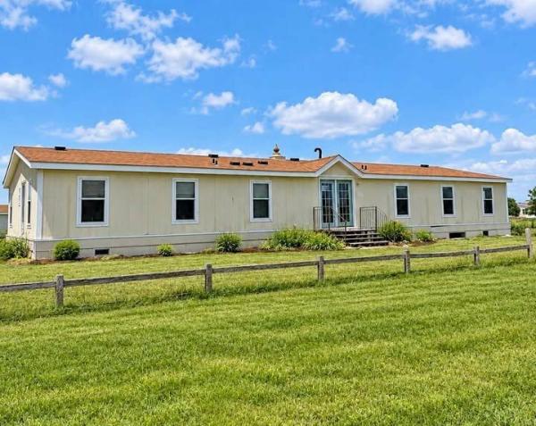 Photo 1 of 2 of home located at Fairfield Fairfield, IA 52556