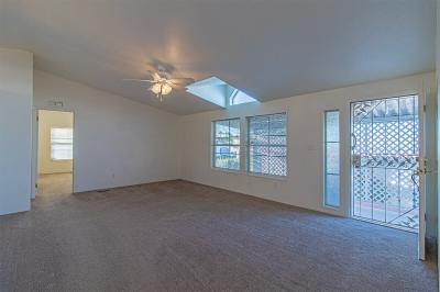 Photo 3 of 31 of home located at 164 Codyerin Dr. Henderson, NV 89147