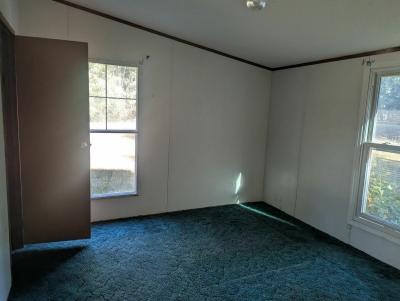 Photo 3 of 13 of home located at 1416 Myrtlewood Drive Darlington, SC 29540