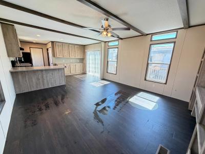 Photo 2 of 12 of home located at 130 Finch Lane Brookshire, TX 77423