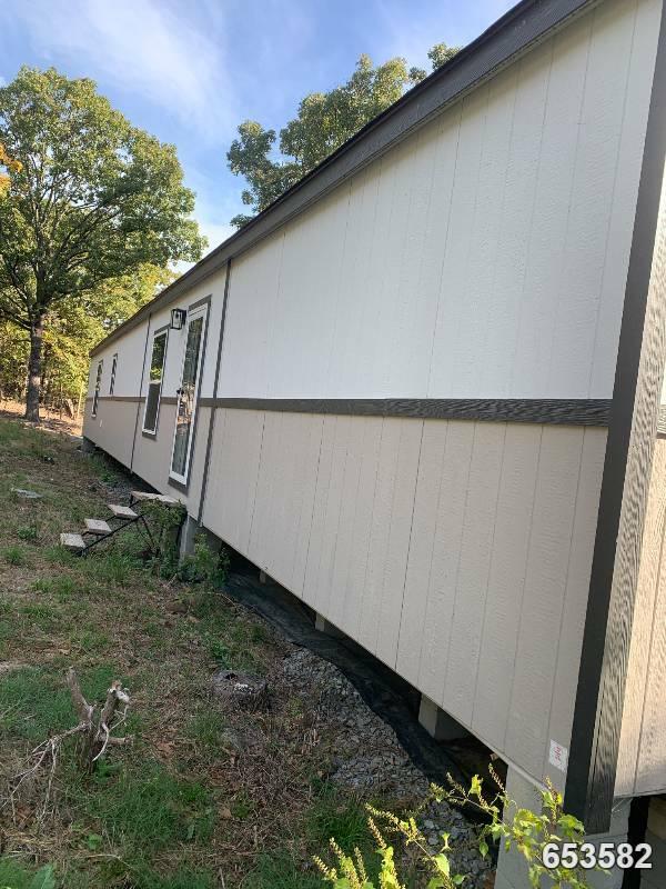 Photo 1 of 2 of home located at Mobilehoma Warehouse Of Kiowas 33 Boyle Rd Kiowa, OK 74553