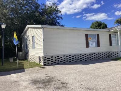 Photo 3 of 33 of home located at 14163 Hunter Grove Dr Orlando, FL 32828
