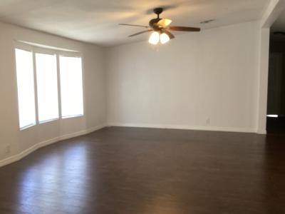 Photo 5 of 33 of home located at 14163 Hunter Grove Dr Orlando, FL 32828