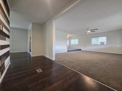Photo 3 of 19 of home located at 11015 Pomona Street Miamisburg, OH 45342
