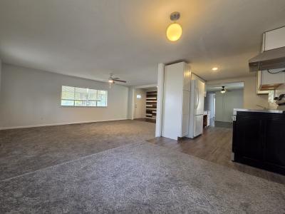 Photo 5 of 19 of home located at 11015 Pomona Street Miamisburg, OH 45342