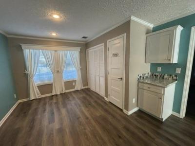 Photo 4 of 15 of home located at 129 Millwood Road Leesburg, FL 34788