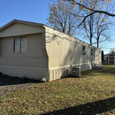 Mobile Home at 27 Crestwood Drive #0001 Middletown, IN 47356