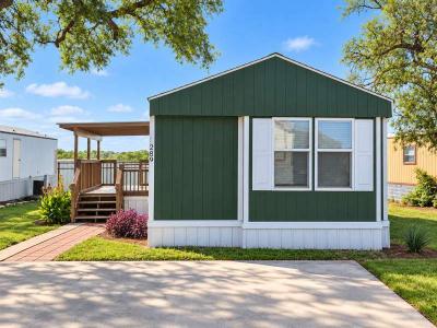 Photo 1 of 10 of home located at 289 Grove Ln New Braunfels, TX 78130